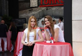 Hostes Temini Kokteylli Açılış Organizasyonu İzmir Organizasyonu