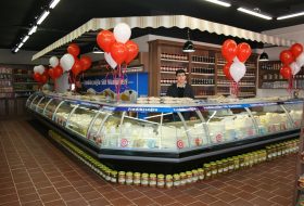Milas Mandıra Açılış Organizasyonu Uçan Balon Süsleme